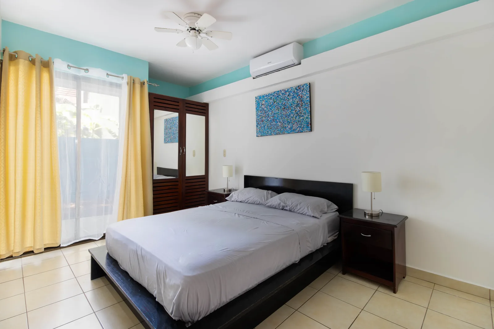 Bedroom at Aquamarine 7